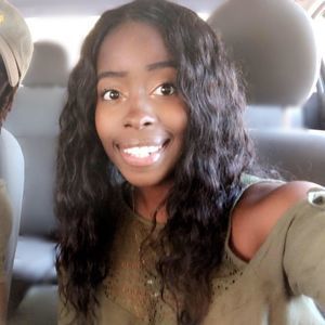 Meet your Posher, Ivy